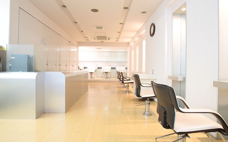 zoe_salon1.jpg