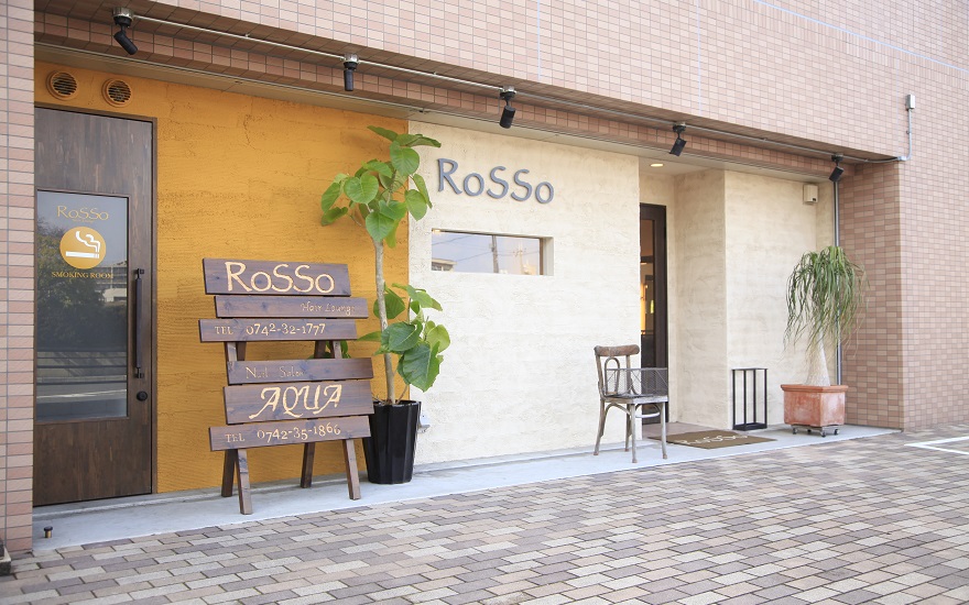 rosso_salon1.jpg