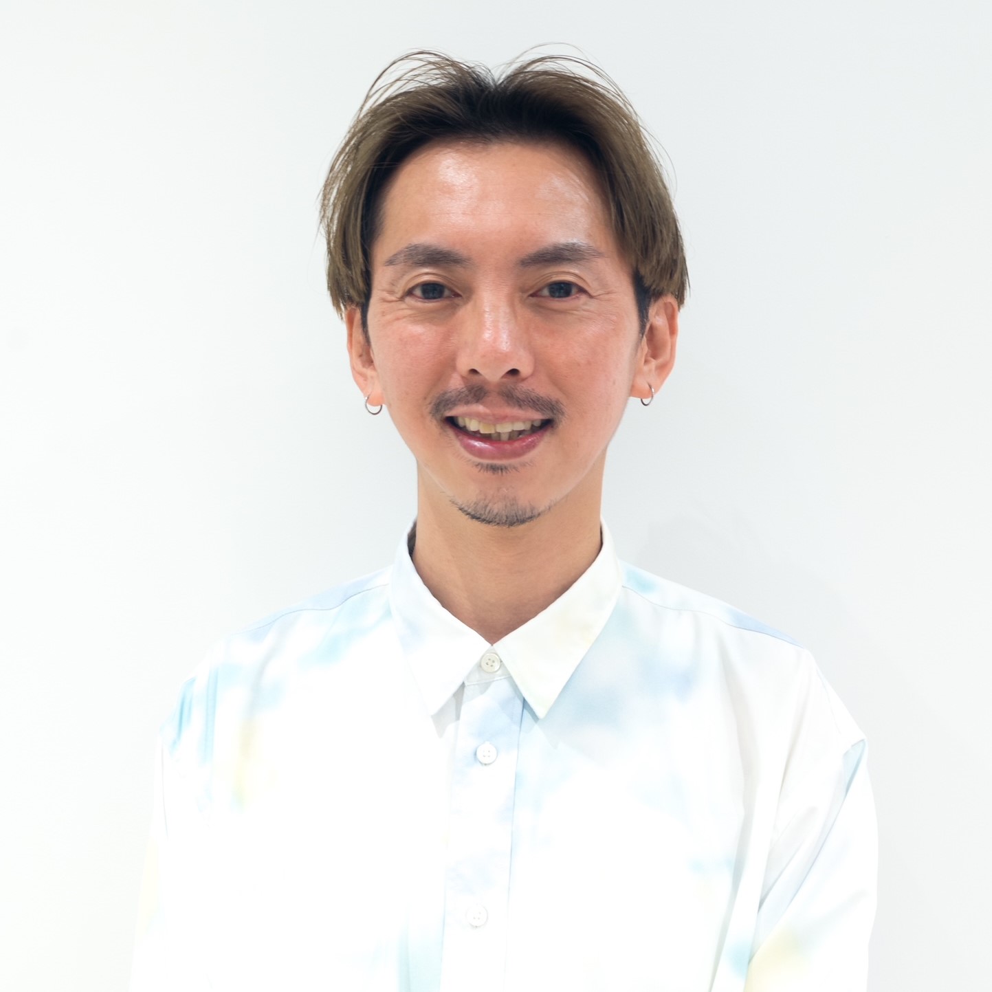 鷹取　秀昭